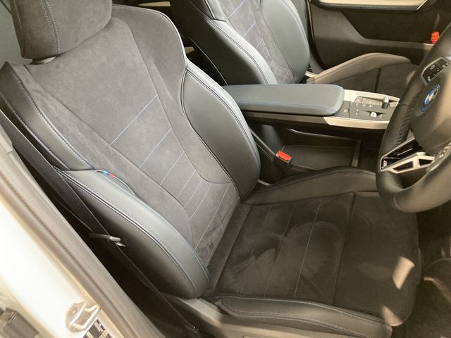 BMW iX2