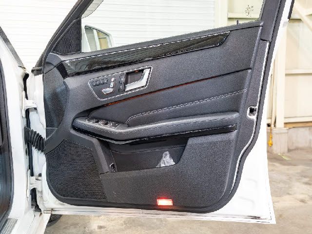 MERCEDES BENZ E class stationwagon