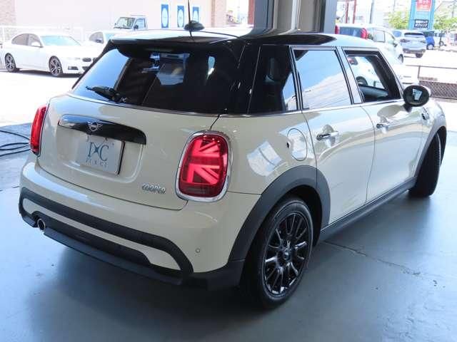 MINI COOPER 5DOOR