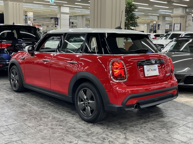 MINI COOPER 5DOOR