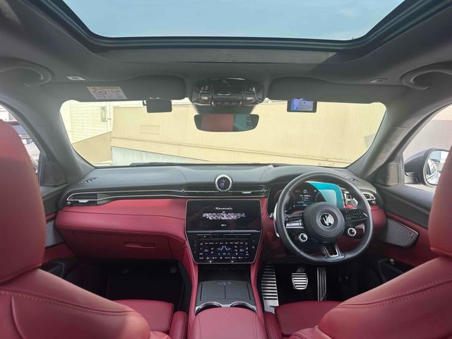 MASERATI Grecale