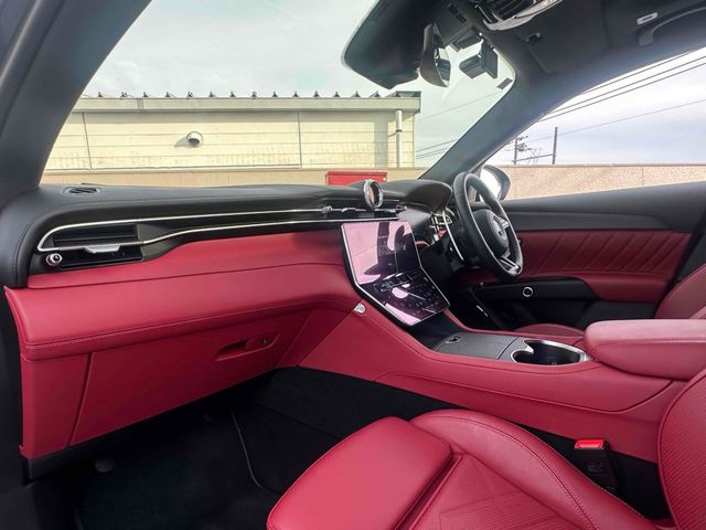 MASERATI Grecale