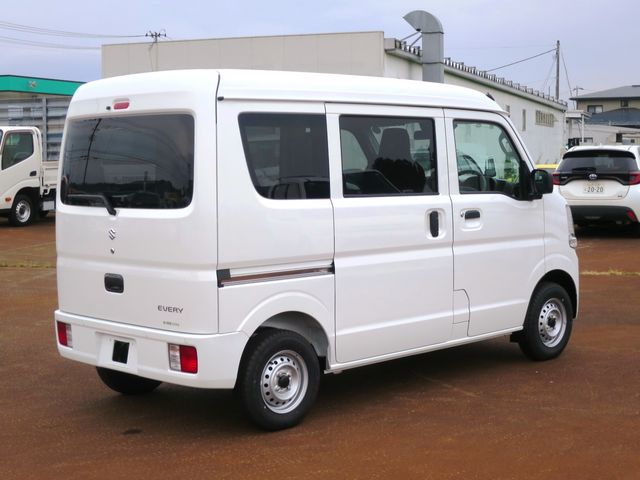 EVERY van 4WD