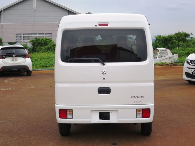 EVERY van 4WD