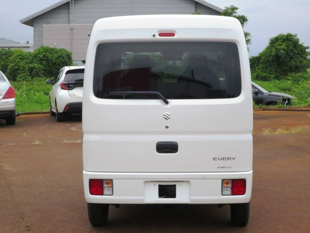 EVERY van 4WD
