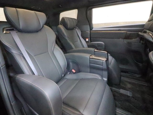 ALPHARD hybrid