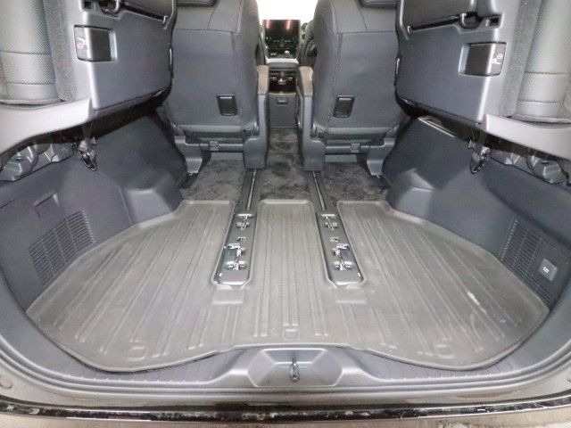 ALPHARD hybrid