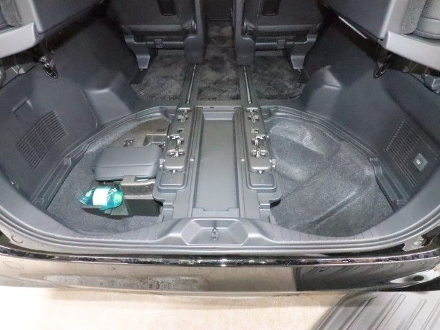 ALPHARD hybrid