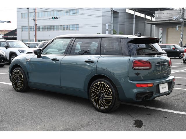 MINI COOPER CLUBMAN
