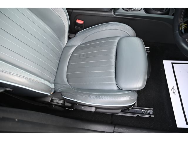 MINI COOPER CLUBMAN