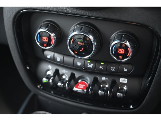 MINI COOPER CLUBMAN