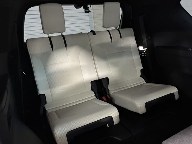 LEXUS LX600
