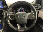 LEXUS LX600