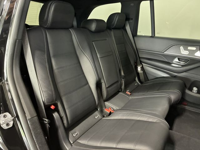 MERCEDES BENZ GLS class