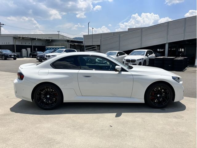 BMW M2 coupe