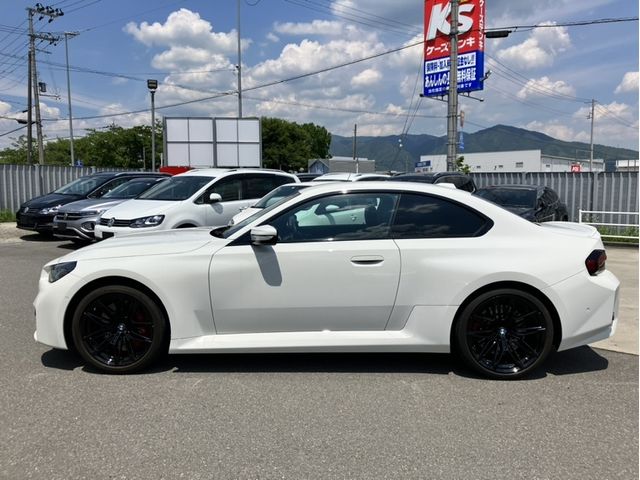 BMW M2 coupe