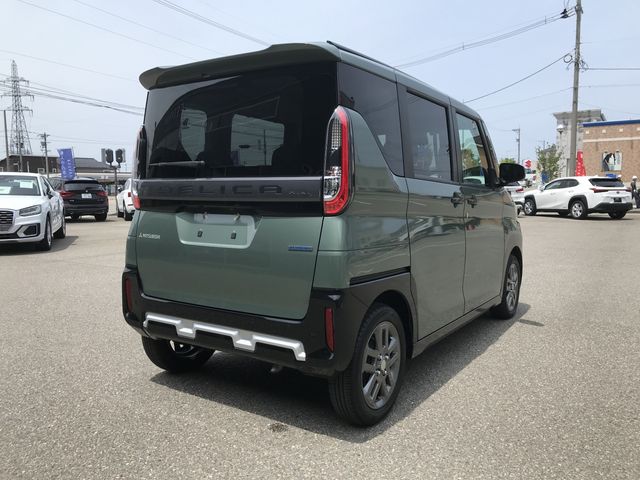 DELICA MINI