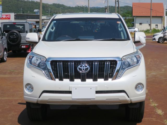 LANDCRUISER PRADO