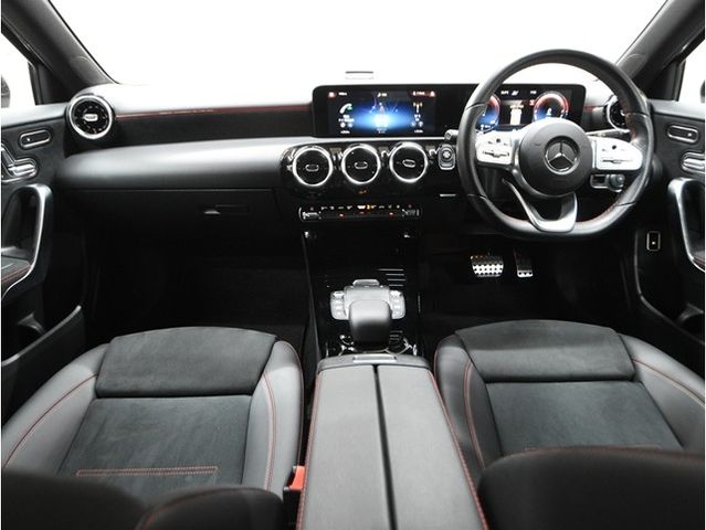 MERCEDES BENZ A class sedan
