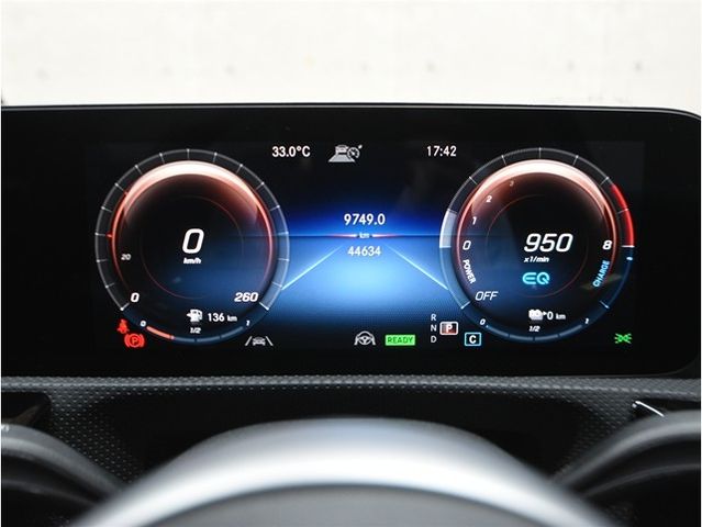 MERCEDES BENZ A class sedan