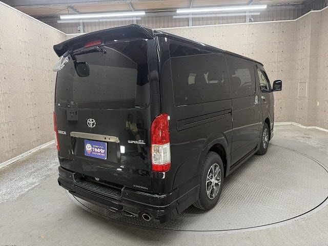 HIACE van 2WD