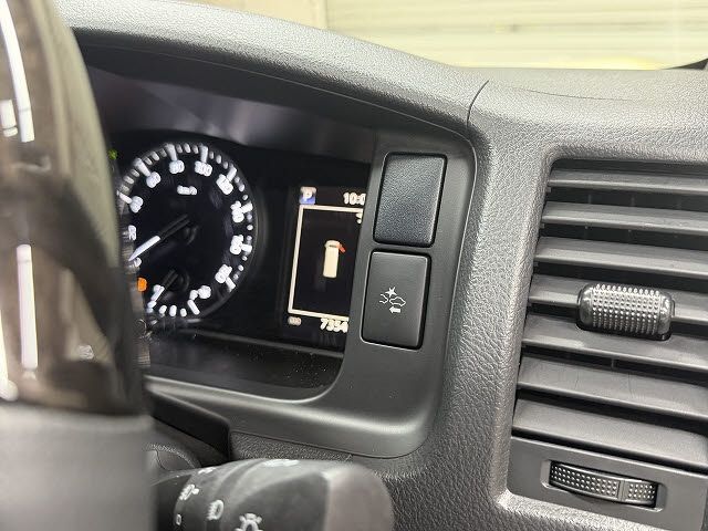 HIACE van 2WD