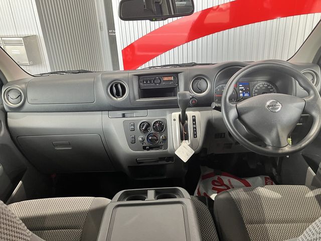 NV350 CARAVAN 4WD