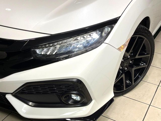 CIVIC hatchback