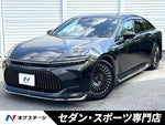 CROWN sedan hybrid