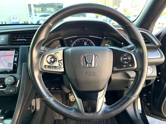 CIVIC hatchback