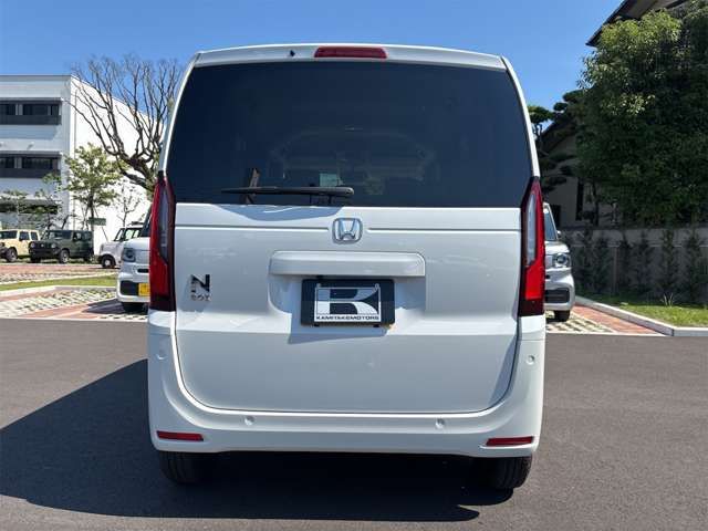 N BOX