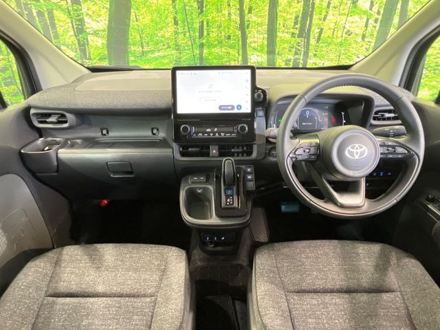 SIENTA HYBRID
