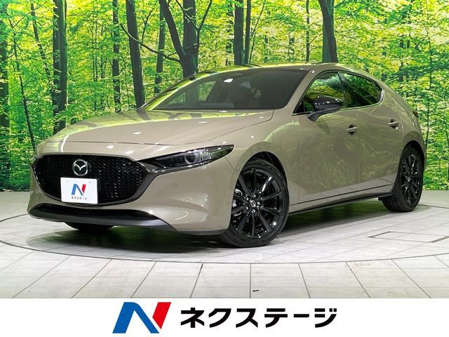 MAZDA3 FASTBACK