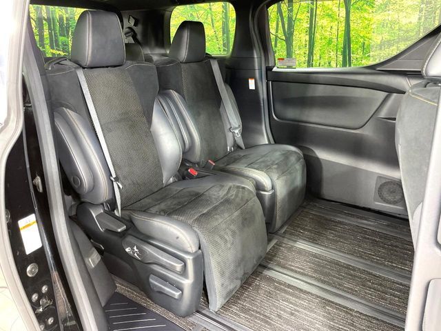 ALPHARD hybrid 4WD