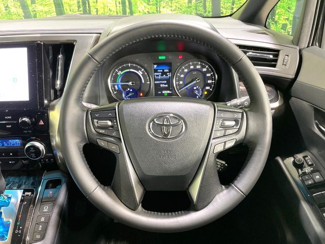 ALPHARD hybrid 4WD