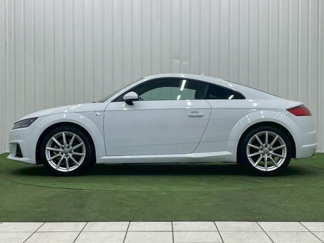 AUDI TT coupe