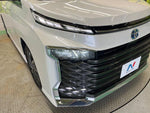 VOXY HYBRID
