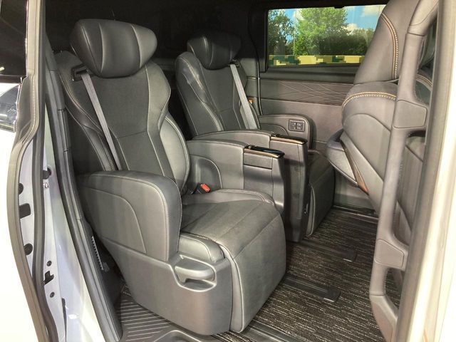 ALPHARD hybrid