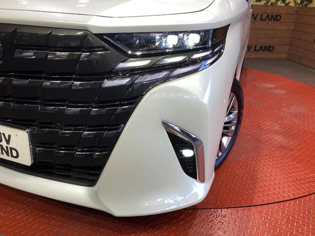 ALPHARD hybrid
