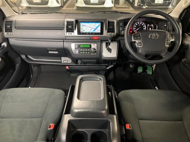 HIACE van 2WD