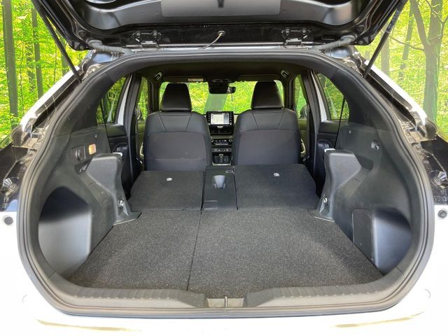 YARIS CROSS HYBRID