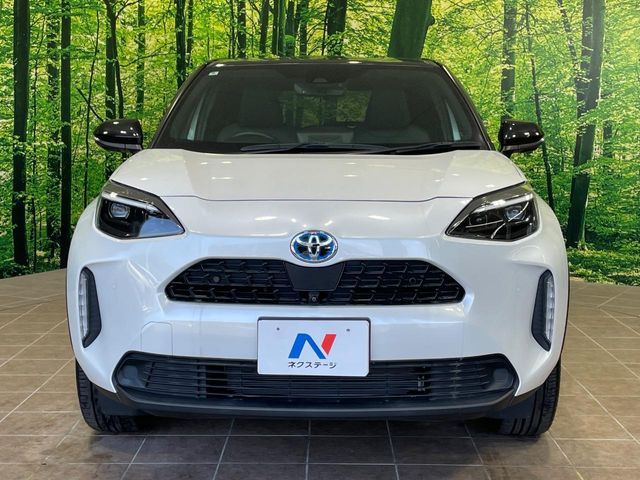 YARIS CROSS HYBRID