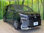 VOXY HYBRID