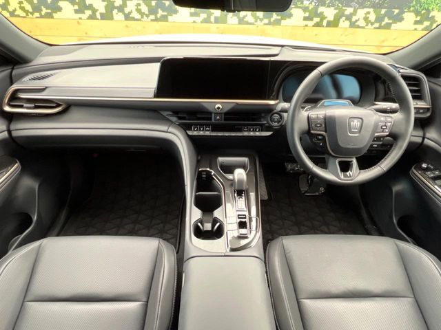 CROWN ESTATE 4WD