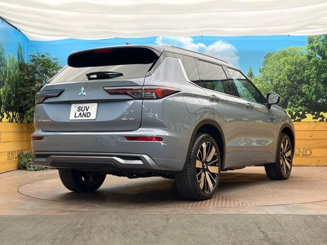 OUTLANDER PHEV