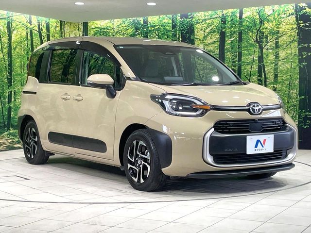 SIENTA HYBRID