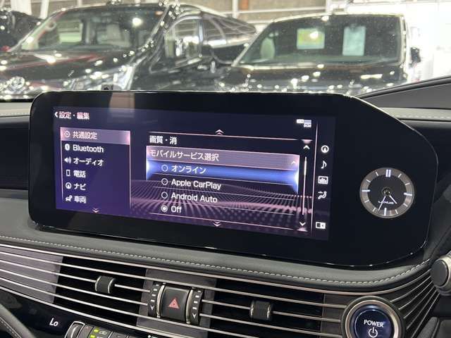 LEXUS LS500h 4WD