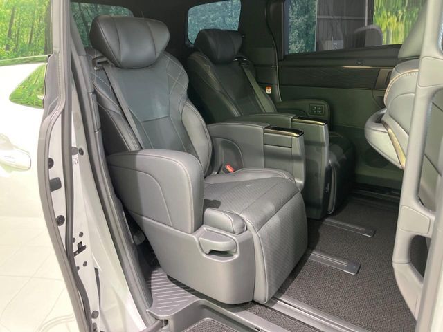 VELLFIRE  HYBRID