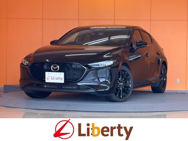 MAZDA3 FASTBACK
