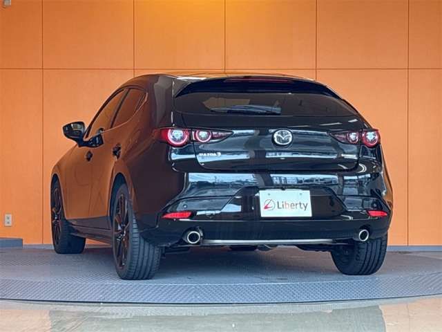 MAZDA3 FASTBACK